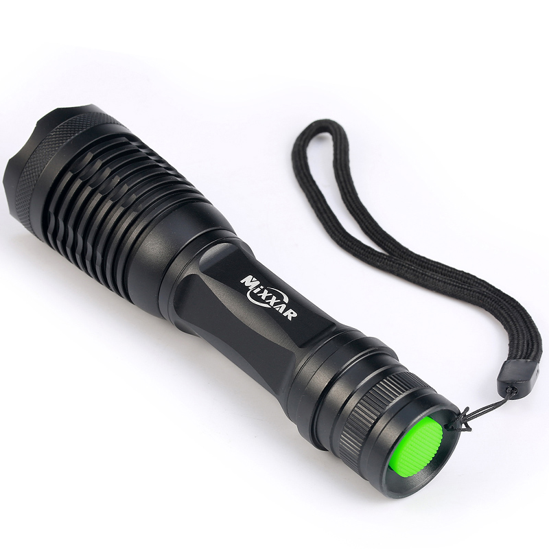 LED Flashlight 1000LM XM-L T6 LED Torch Zoomable llight with Dock Charger + Battery + Car Charger